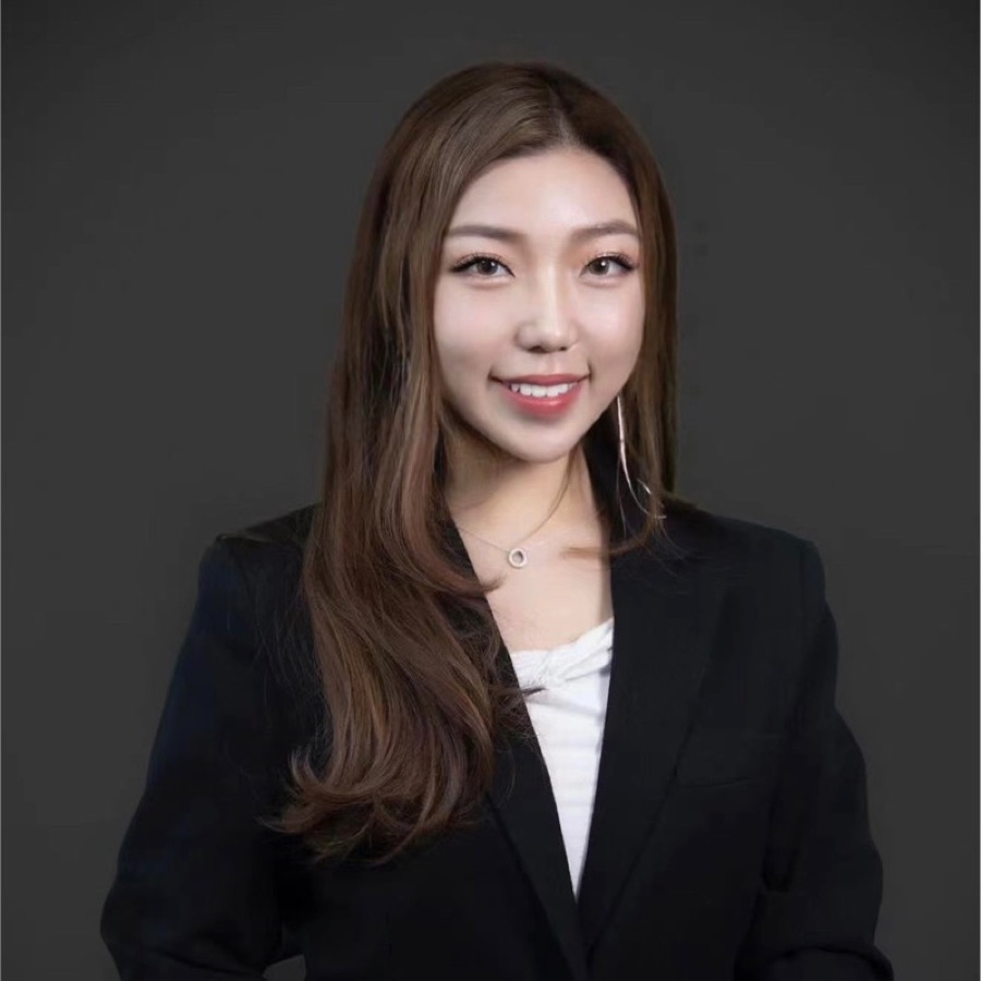 Portrait of Wendy Huang
